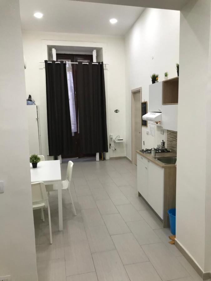 Via Nilo House Bed & Breakfast Napoli Bagian luar foto